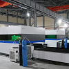 FL-L2040FEHR-30000-D220-IPG Лазерный станок для резки листового металла и труб со сменным столом и кабинетной защитой