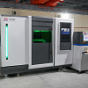 FL-L1530FHR-2000-D220-Raycus Лазерный станок для резки листового металла и труб с кабинетной защитой